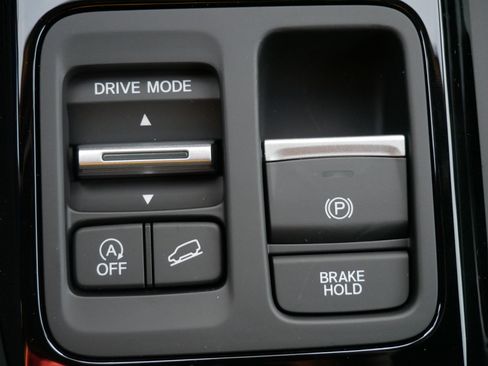 New 2025 Honda Pilot Sport image 27