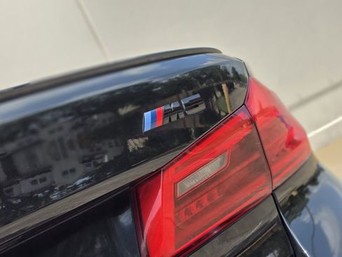 Used 2019 BMW M5 w/ Executive Package image 40