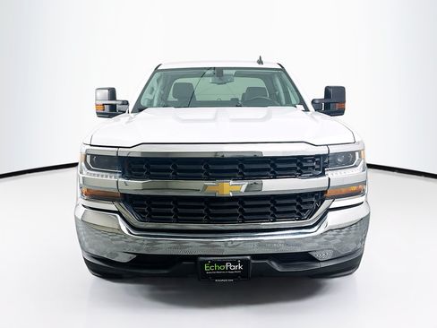 Used 2017 Chevrolet Silverado 1500 LT w/ Trailering Package RWD image 2