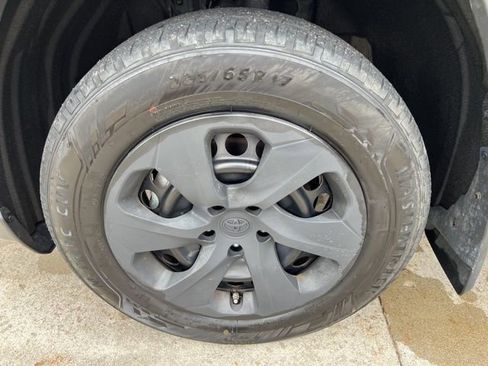 Used 2020 Toyota RAV4 LE w/ All Weather Liner Package image 9