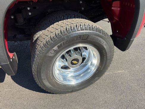 Used 2021 Chevrolet Silverado 3500 LTZ w/ LTZ Plus Package image 29