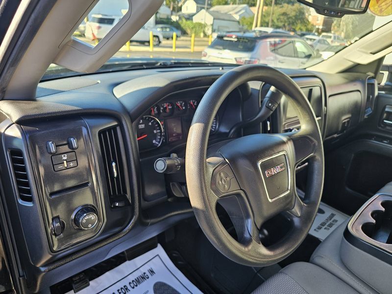 Used 2017 GMC Sierra 2500 4x4 Crew Cab image 37