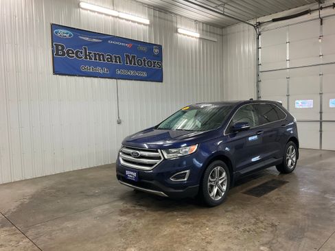 Used 2016 Ford Edge Titanium w/ Technology Package FWD image 1