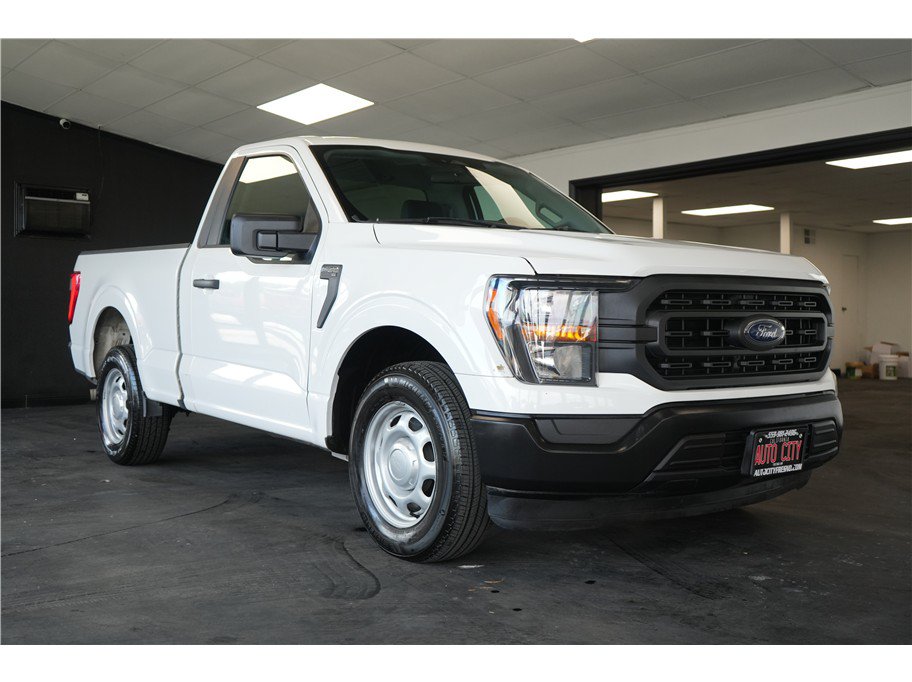 Used 2023 Ford F150 XL RWD image 1