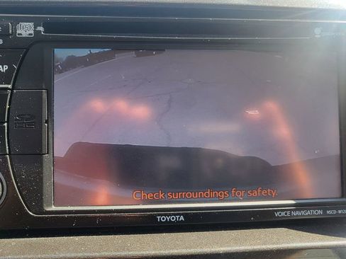 Used 2013 Toyota Tundra 4x4 Double Cab w/ SR5 Pkg image 35