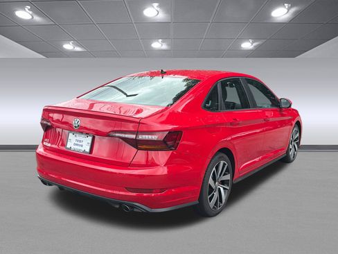 Used 2019 Volkswagen Jetta GLI FWD image 7