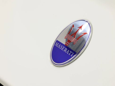 Used 2018 Maserati GranTurismo Sport image 94