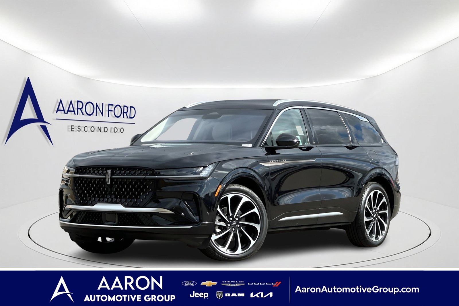 Used 2024 Lincoln Nautilus Black Label AWD/4WD image 1