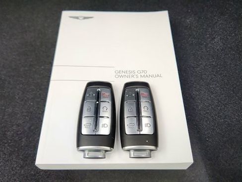 Used 2023 Genesis G70 2.0T w/ Sport Prestige Package image 61