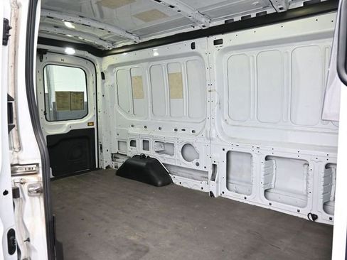 Used 2017 Ford Transit 250 148 Medium Roof image 27