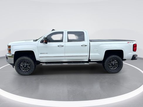 Used 2016 Chevrolet Silverado 2500 LTZ w/ Duramax Plus Package AWD/4WD image 5