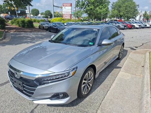 Used 2022 Honda Accord EX-L image 4