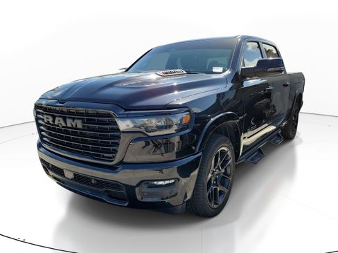 Used 2025 RAM 1500 Laramie w/ Night Edition AWD/4WD image 3