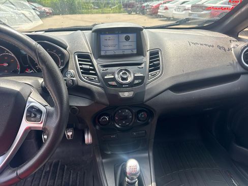 Used 2016 Ford Fiesta ST FWD image 10