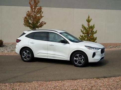 Certified 2024 Ford Escape ST-Line w/ Tech Pack #1 FWD image 3