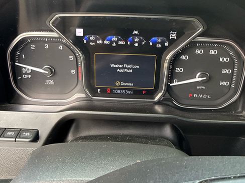 Used 2021 GMC Sierra 1500 AT4 w/ AT4 Value Package AWD/4WD image 6