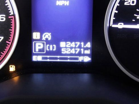 Used 2023 Subaru Forester Premium image 27