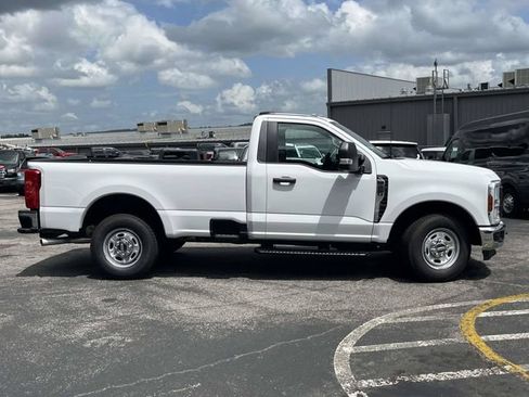Used 2026 Ford F250 XL w/ XL Chrome Package RWD image 2
