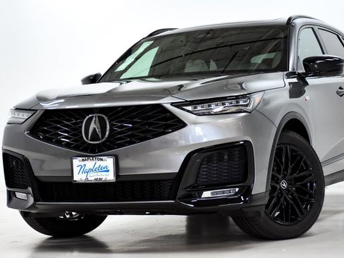 New 2026 Acura MDX A-Spec image 2