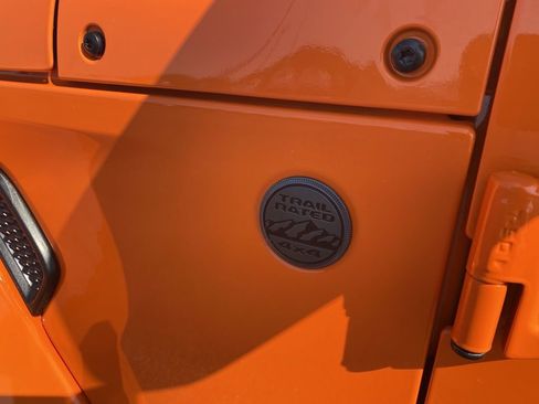 New 2025 Jeep Wrangler Sahara image 39