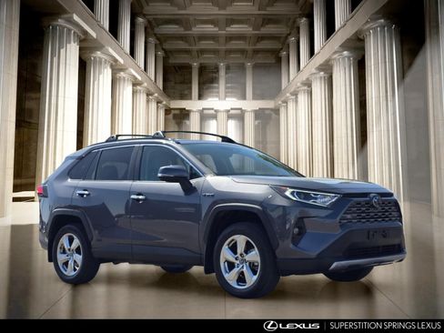 Used 2019 Toyota RAV4 Limited w/ Carpet Mat Package AWD/4WD image 2