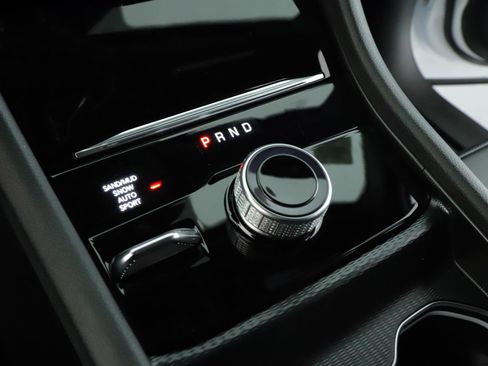 New 2025 Jeep Grand Cherokee Limited image 14