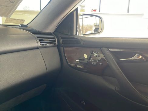 Used 2001 Mercedes-Benz CL 500 image 22