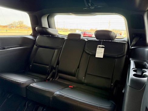 New 2025 Ford Expedition Tremor image 8