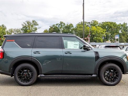 New 2025 Nissan Armada PRO-4X image 4