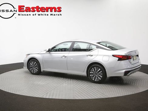 Used 2023 Nissan Altima 2.5 SV w/ SV Premium Package AWD/4WD image 62