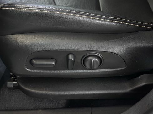 Used 2021 GMC Terrain SLT w/ Infotainment Package II image 15