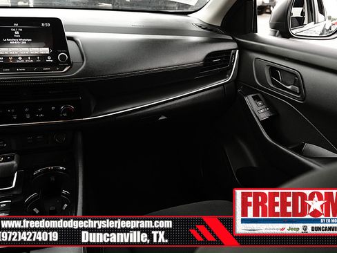 Used 2024 Nissan Rogue S FWD image 36