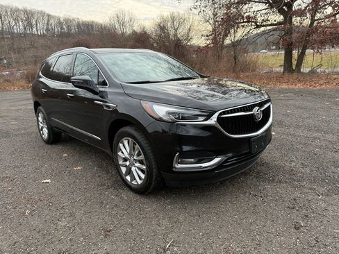 Used 2019 Buick Enclave Premium w/ Experience Buick Package image 2