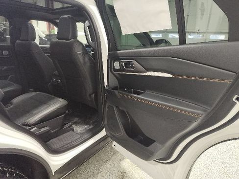 New 2026 Ford Explorer Tremor w/ Tremor Ultimate Package AWD/4WD image 19