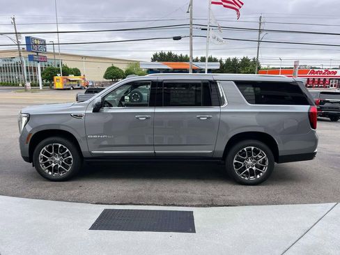 New 2026 GMC Yukon XL Denali AWD/4WD image 6