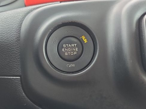 Used 2018 Jeep Wrangler Unlimited Rubicon image 20