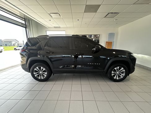 Used 2026 Chevrolet Equinox LT w/ Convenience Package II FWD image 7