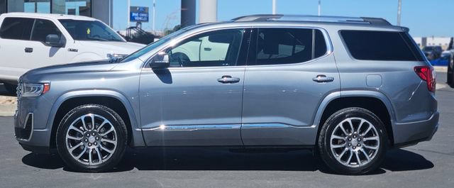 Used 2022 GMC Acadia Denali w/ Denali Ultimate Package AWD/4WD image 2