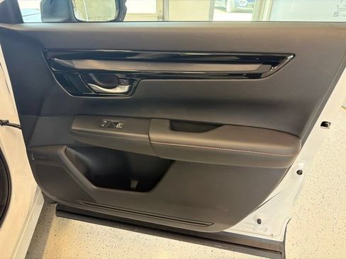 Used 2024 Honda CR-V Sport Touring image 43