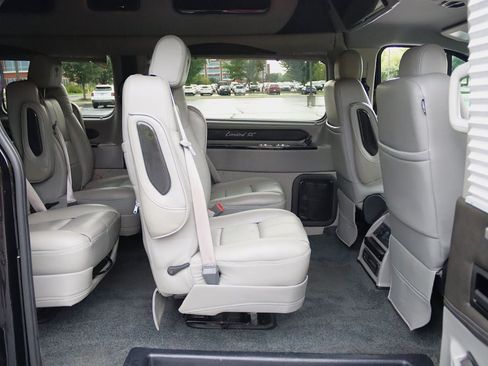 Used 2021 Ford Transit 150 Low Roof AWD image 56