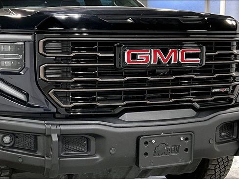 Used 2024 GMC Sierra 1500 AT4X AWD/4WD image 35