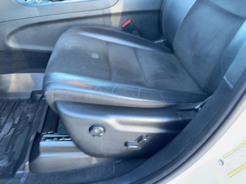 Used 2021 Jeep Grand Cherokee Laredo X image 14