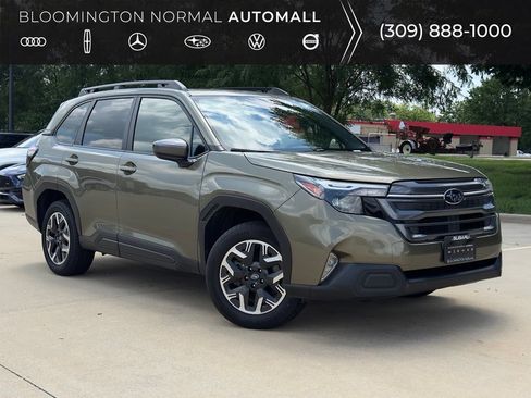 Used 2025 Subaru Forester Premium w/ Convenience Package #1 AWD/4WD image 1