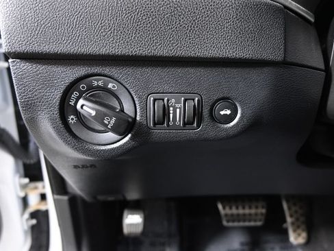 Used 2022 Dodge Charger GT AWD/4WD image 24