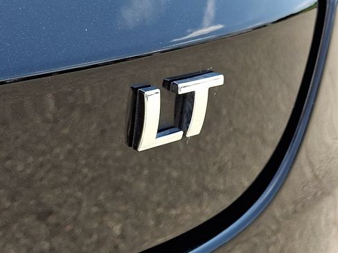 Certified 2024 Chevrolet Trax LT w/ LT Convenience Package FWD image 30