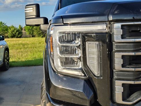 Used 2020 GMC Sierra 2500 AT4 w/ AT4 Premium Package AWD/4WD image 14
