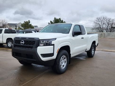 New 2026 Nissan Frontier S AWD/4WD image 4