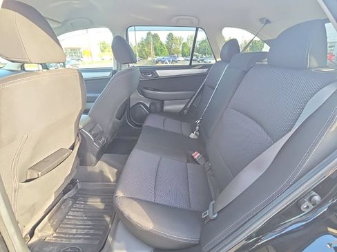 Used 2019 Subaru Outback 2.5i Premium AWD/4WD image 9