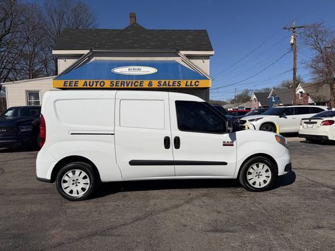 Used 2019 RAM ProMaster City Tradesman SLT image 1