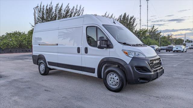 Used 2023 RAM ProMaster 2500 FWD image 11
